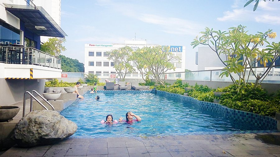 Crown Prince Hotel Surabaya